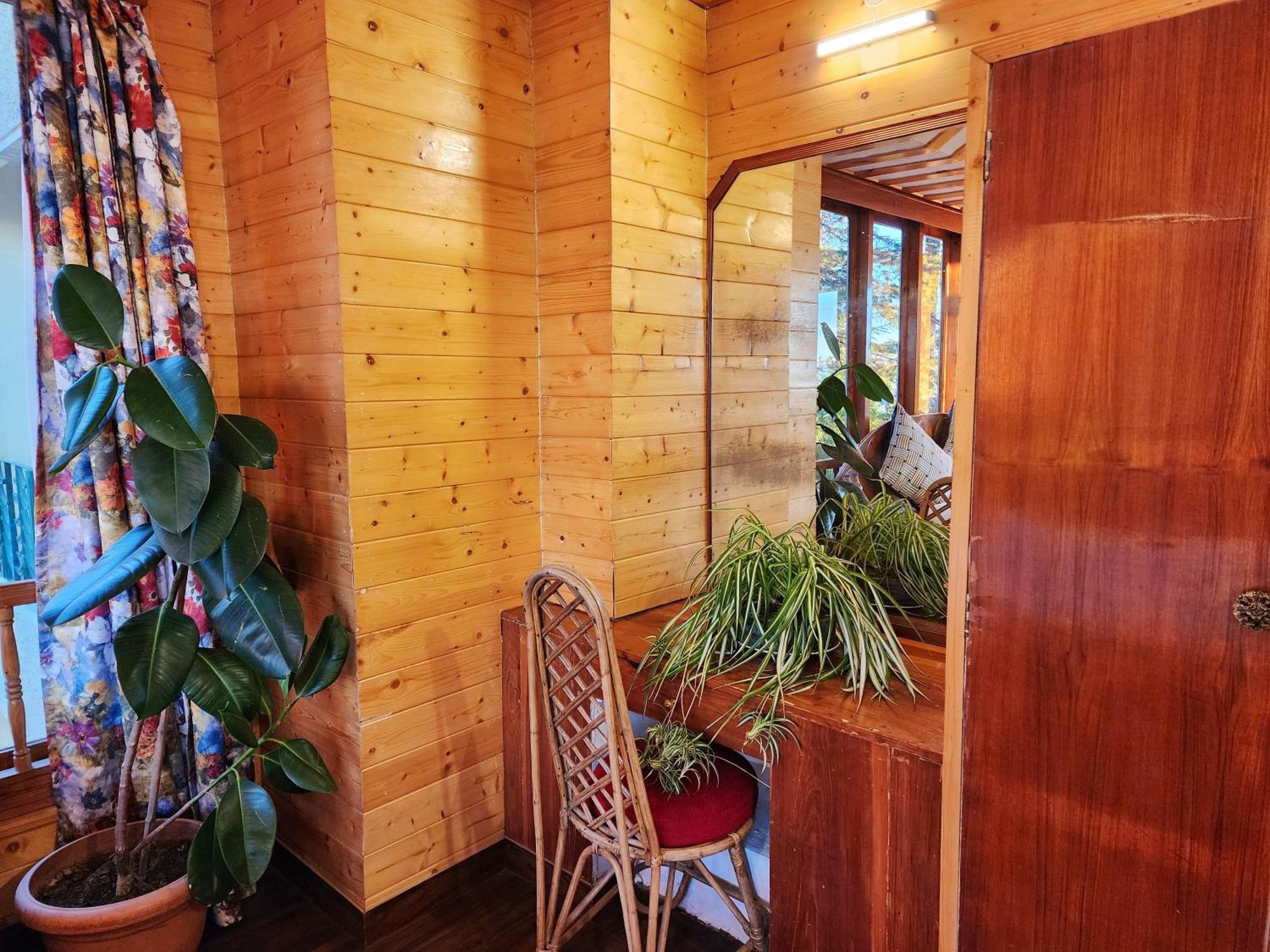 Hotel Pineview Shimla Exterior foto