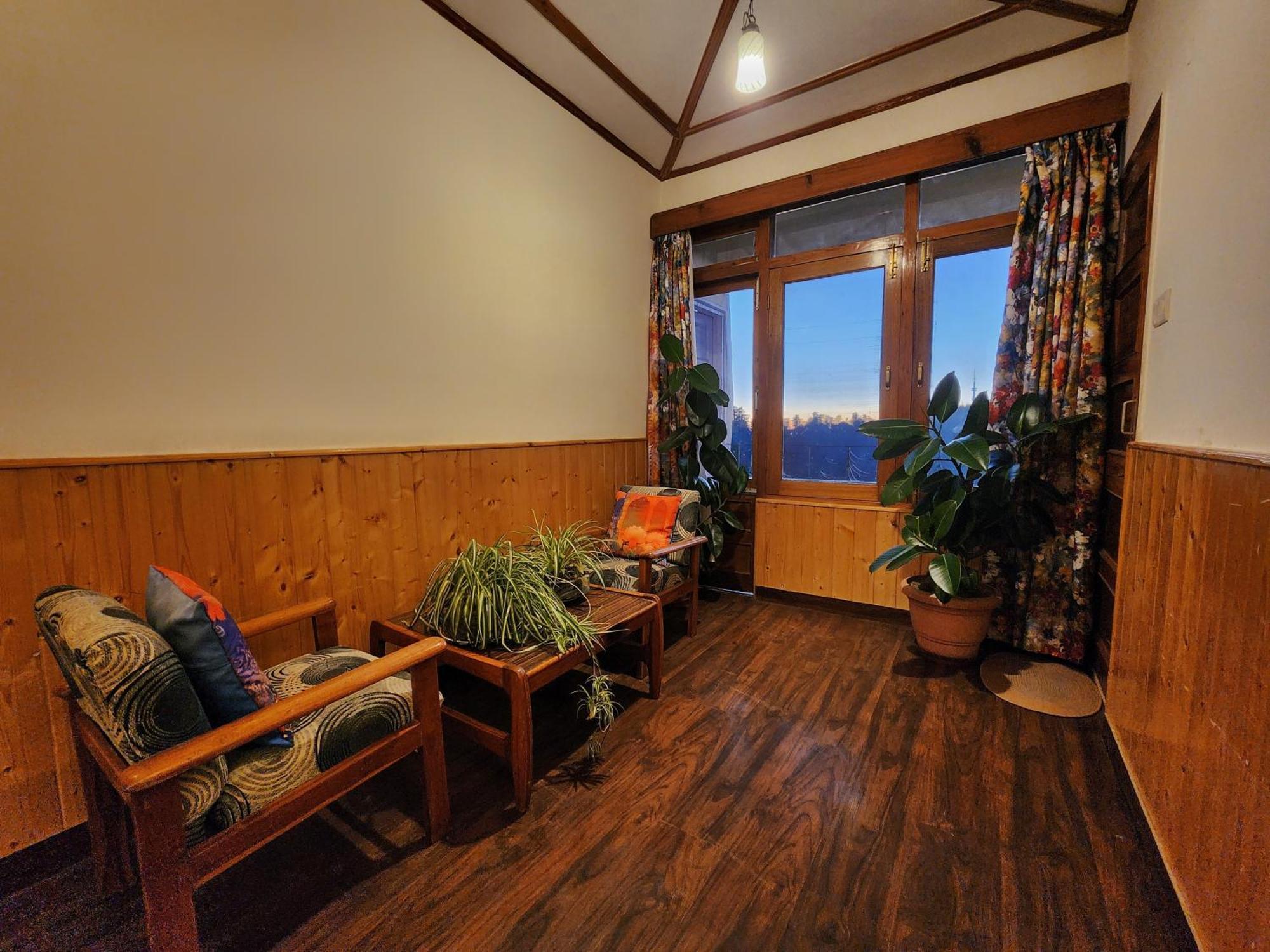 Hotel Pineview Shimla Exterior foto